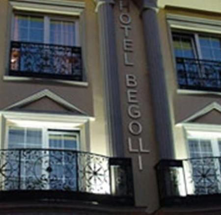 Hotel Begolli Pristina Exterior foto